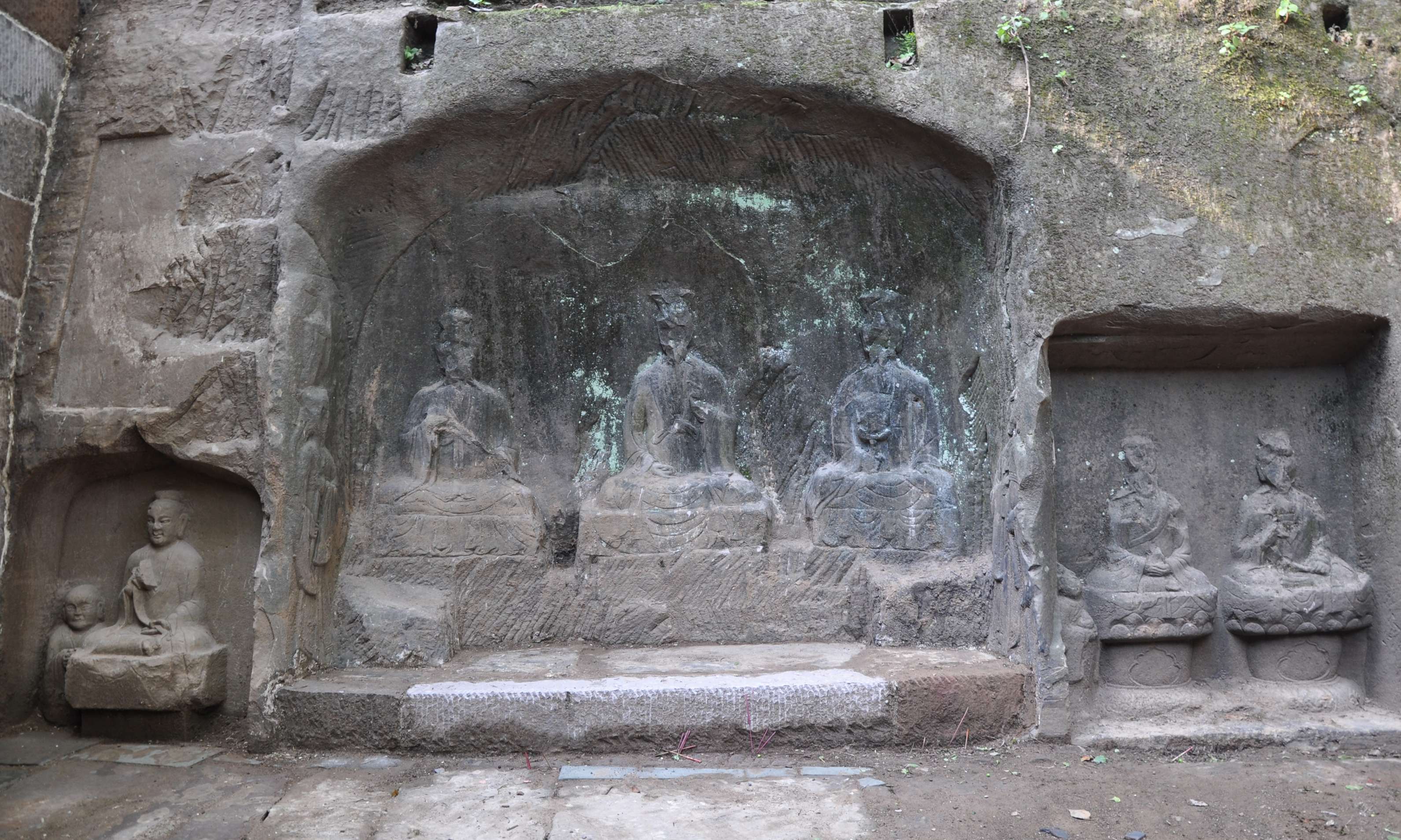 Taoist Statues on Huguomen Gate